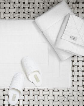 Bath Mat thumbnail number 1
